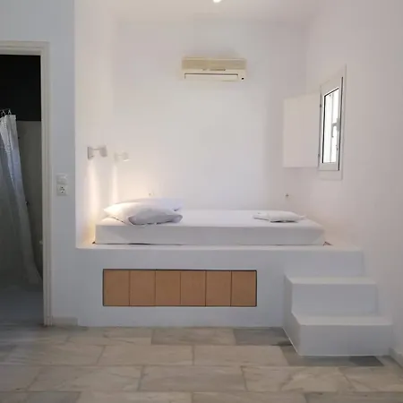 Tinos Greece Veranda Apartment Kionia